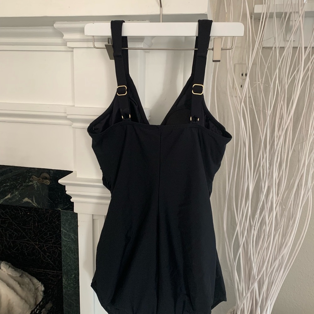 Lands End swimsuit tummy control black - Picture 3 of 3